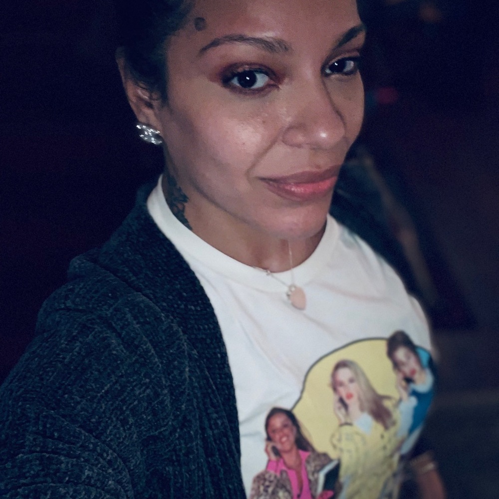 Meet your Posher, Cristina
